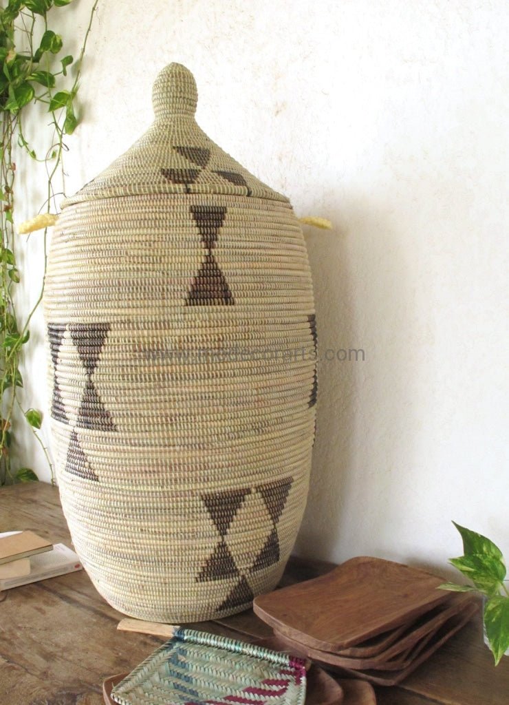 Handwoven Senegalese Laundry Basket with lid - Sustainable home decor