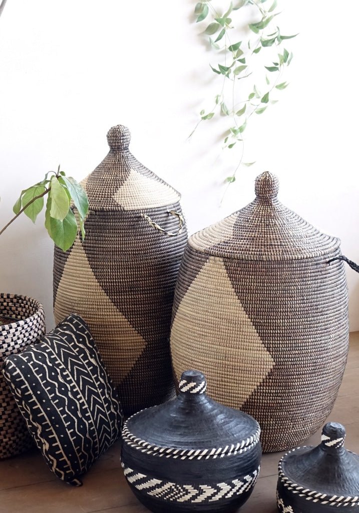 Handwoven Senegalese Laundry Basket with lid - Sustainable home decor