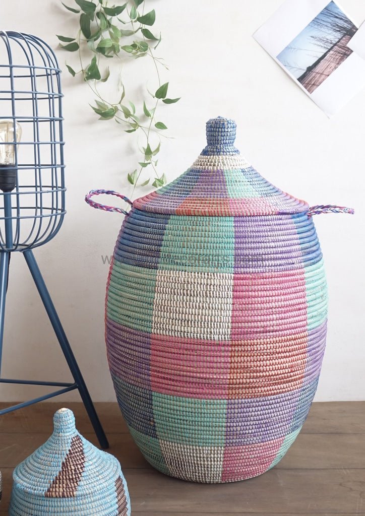 Handwoven Senegalese Laundry Basket with lid - Sustainable home decor