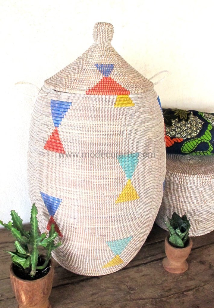 Eco-friendly Senegalese handwoven laundry basket with lid in XXL size