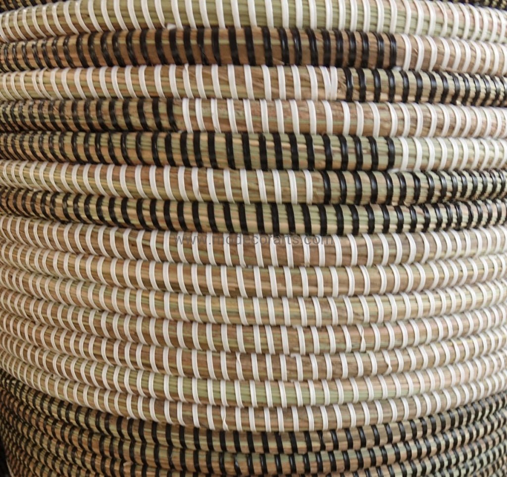 Handwoven Senegalese Laundry Basket with lid - Sustainable home decor