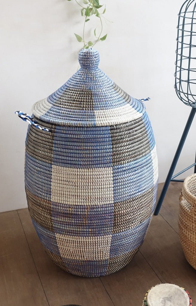 Handwoven Senegalese Laundry Basket with lid - Sustainable home decor